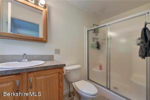 15 Lakeview Rd, Peru, MA 01235 photo 16