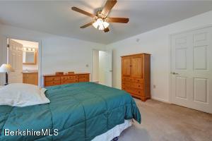 15 Lakeview Rd, Peru, MA 01235 photo 15
