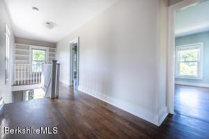 62 High St, Lee, MA 01238 photo 20