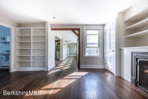62 High St, Lee, MA 01238 photo 15