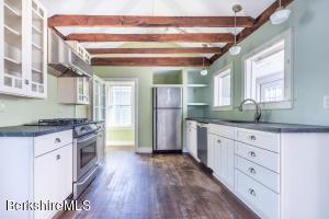 62 High St, Lee, MA 01238 photo 11