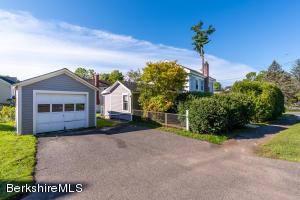 62 High St, Lee, MA 01238 photo 7