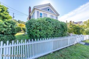 62 High St, Lee, MA 01238 photo 4