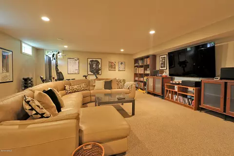 93 Main Rd, Tyringham, MA 01264 photo 44