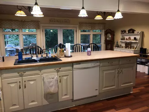 15 Lander Rd, Lee, MA 01238 photo 5
