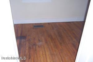 191 E Main St, Sheffield, MA 01222 photo 6