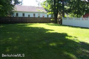 191 E Main St, Sheffield, MA 01222 photo 3