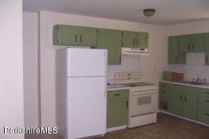 191 E Main St, Sheffield, MA 01222 photo 4