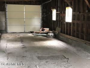 55 E Windsor Rd, Peru, MA 01235 photo 27