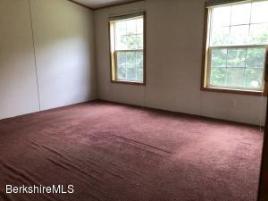 55 E Windsor Rd, Peru, MA 01235 photo 14