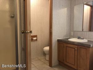 55 E Windsor Rd, Peru, MA 01235 photo 12