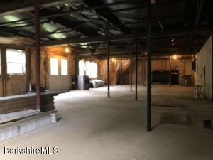 55 E Windsor Rd, Peru, MA 01235 photo 26