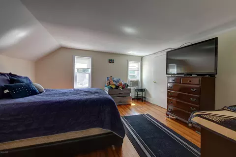 164 Mill St, Lee, MA 01238 photo 18