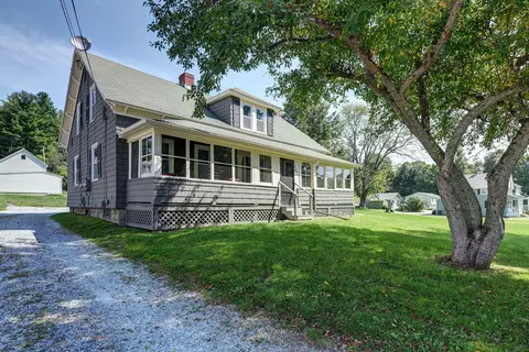 164 Mill St, Lee, MA 01238 photo 2
