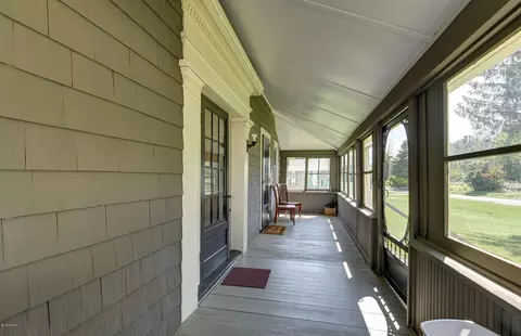 164 Mill St, Lee, MA 01238 photo 5