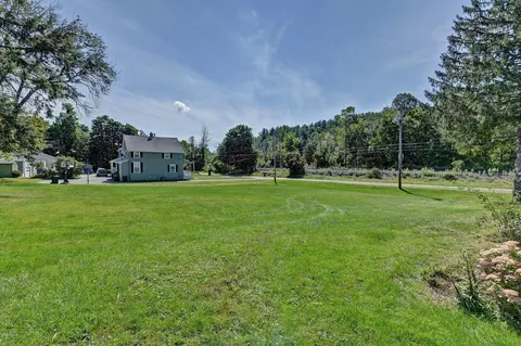 164 Mill St, Lee, MA 01238 photo 31