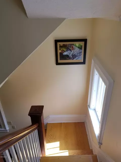 169 High St, Lee, MA 01238 photo 12