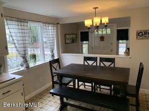 11 Forest St, Maynard, MA 01754 photo 4