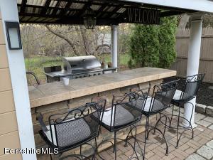 11 Forest St, Maynard, MA 01754 photo 16