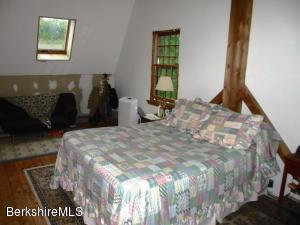 135 Curtin Rd, Peru, MA 01235 photo 11