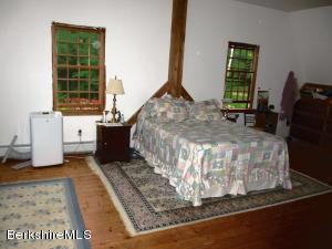 135 Curtin Rd, Peru, MA 01235 photo 10