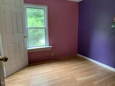 30 Chestnut St, Lee, MA 01238 photo 21