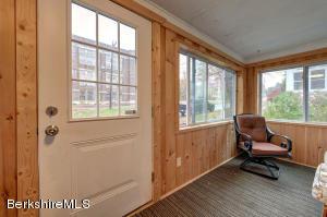 18 Edison Ave, Pittsfield, MA 01201 photo 9