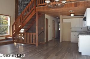 25 Davis Rd, Monroe, MA 01350 photo 9