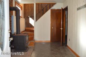 25 Davis Rd, Monroe, MA 01350 photo 6