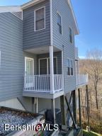 9255 Mountainside Dr, Hancock, MA 01237 photo 8