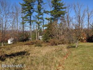 45 Westview Dr, Dalton, MA 01226 photo 2