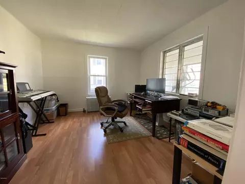21 Elm St, Lenox, MA 01240 photo 17