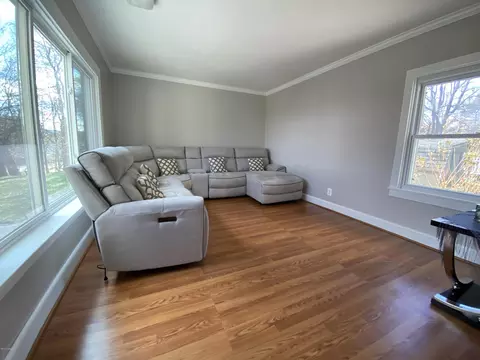 21 Elm St, Lenox, MA 01240 photo 12