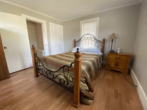 21 Elm St, Lenox, MA 01240 photo 22