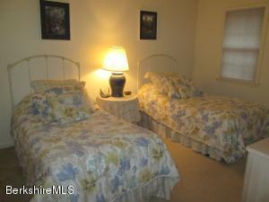 9012 Mountainside Dr, Hancock, MA 01237 photo 18