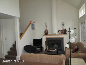 9012 Mountainside Dr, Hancock, MA 01237 photo 26