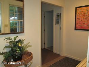 9012 Mountainside Dr, Hancock, MA 01237 photo 2