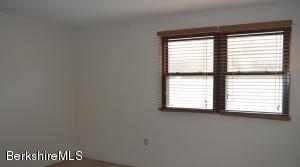 8 Rolling Ln # -6, Lenox, MA 01240 photo 10