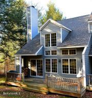 9125 Mountainside Dr, Hancock, MA 01237 photo 1