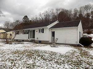 19 Stringer Ave, Lee, MA 01238 photo 18