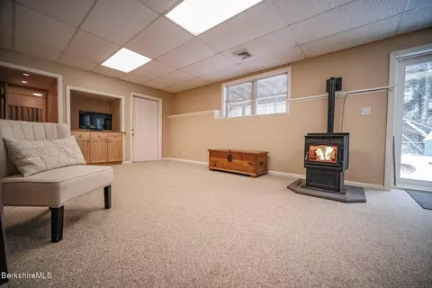9 Cactus St, Sheffield, MA 01257 photo 20