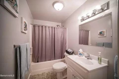9 Cactus St, Sheffield, MA 01257 photo 17