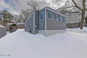 11 Pinehurst Ave, Pittsfield, MA 01201 photo 2