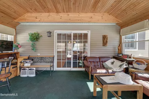 20 Parkview Ter, Lee, MA 01238 photo 28