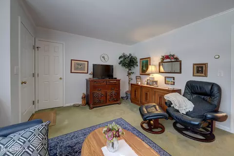 20 Parkview Ter, Lee, MA 01238 photo 10
