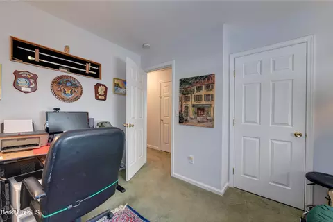 20 Parkview Ter, Lee, MA 01238 photo 25