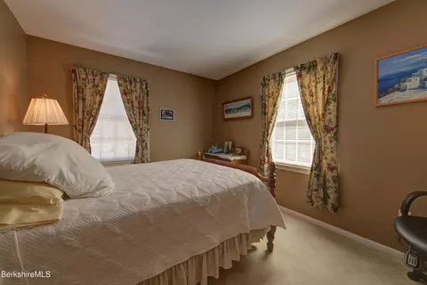 20 Parkview Ter, Lee, MA 01238 photo 22