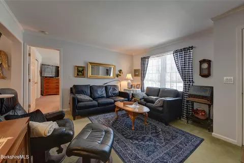20 Parkview Ter, Lee, MA 01238 photo 8