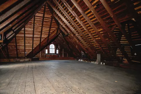 176 Main St, Lee, MA 01238 photo 41