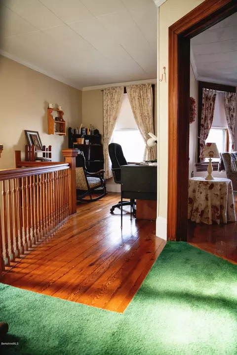176 Main St, Lee, MA 01238 photo 26